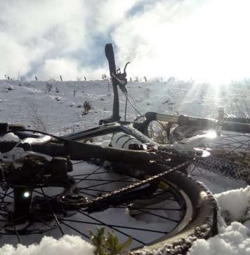 Salida de cicloturismo por la nieve